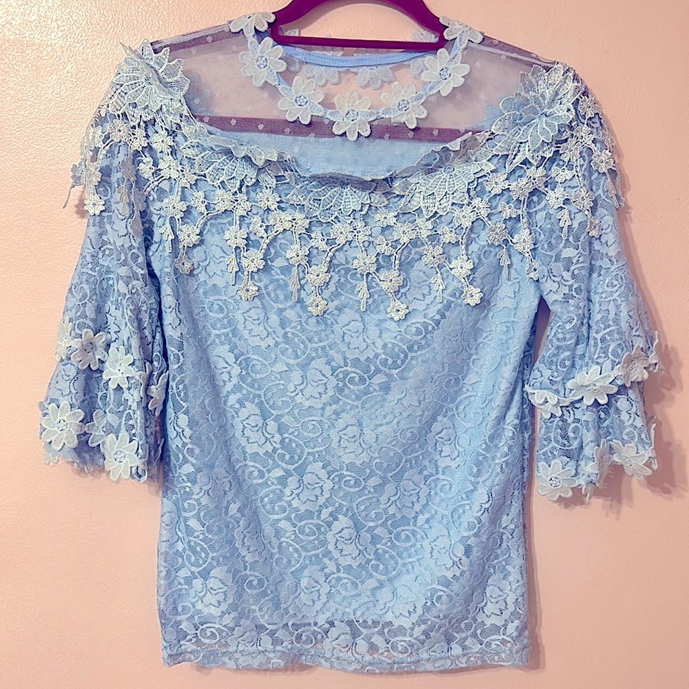 Beautiful blouse!